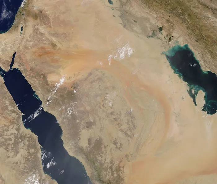الجزيرة العربية من الأقمار الصناعية